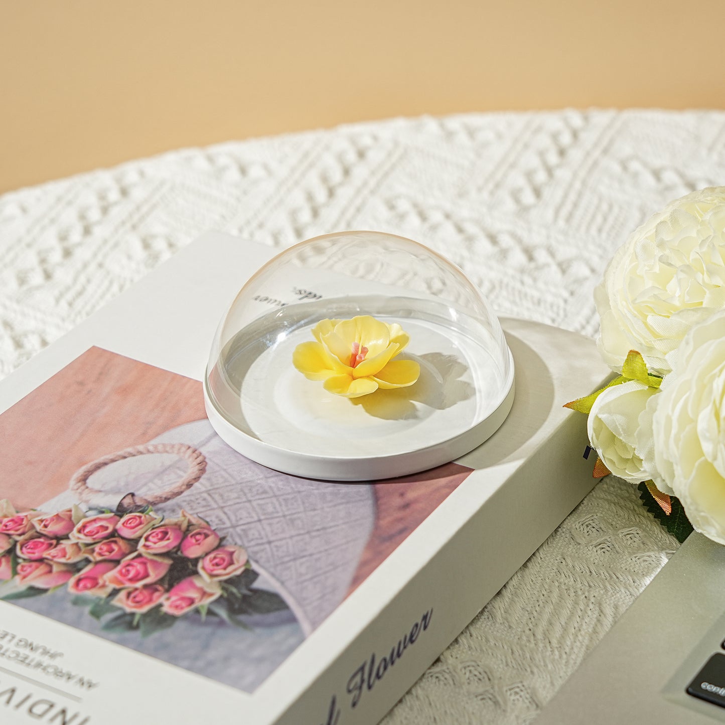 Handmade Ceramic Yellow Plum Blossom Diffuser